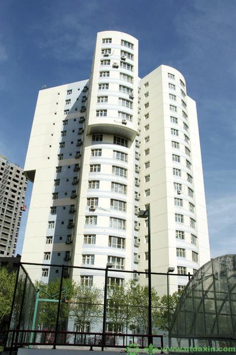 南門國際城F1高層住宅樓（新疆建筑工程天山獎、江蘇省省外“揚子杯”）